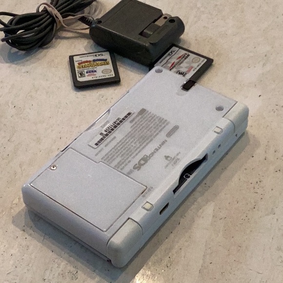 Nintendo DS Lite Console Handheld System & AC Battery Charger Mario Kart Game - Picture 11 of 16